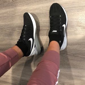 Nike Lunarglide 6 (US 9.5)